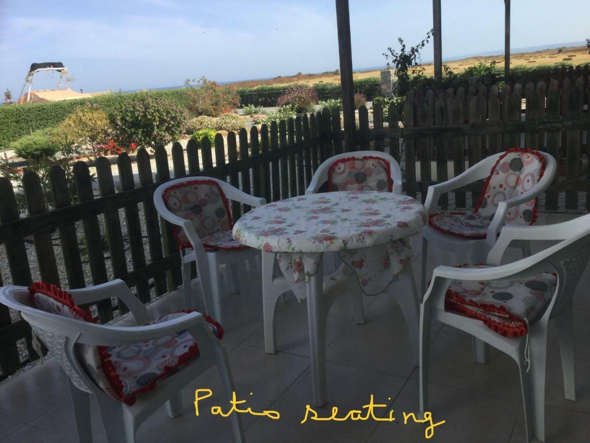 Aphrodite Beachfront Apartment Ghaziveran Luaran gambar