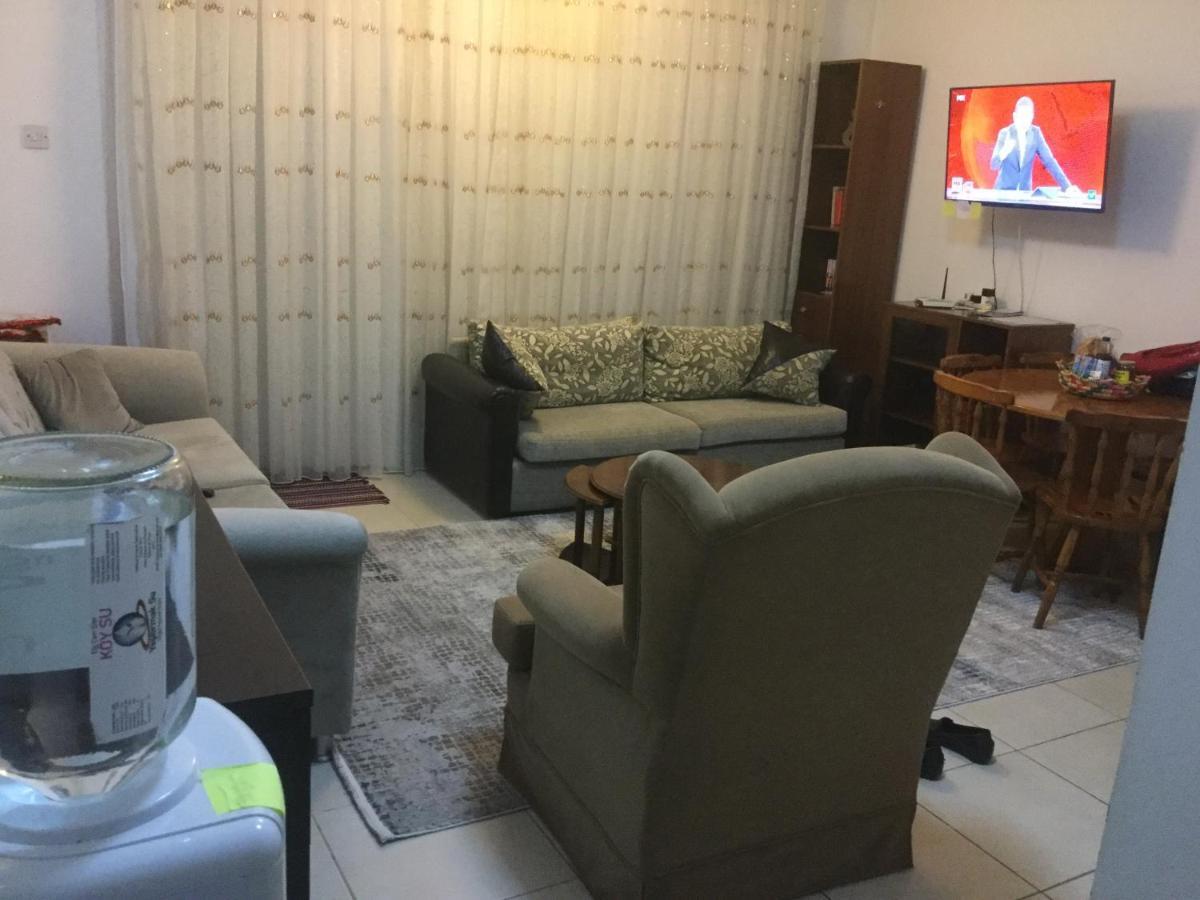 Aphrodite Beachfront Apartment Ghaziveran Luaran gambar